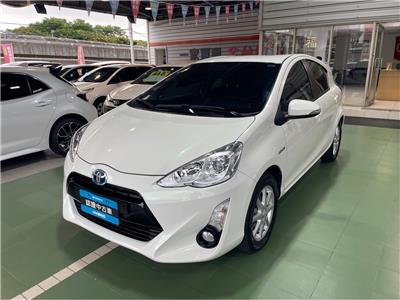 PRIUS C 1.5