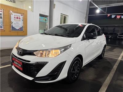 YARIS 1.5