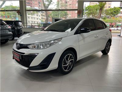 YARIS 1.5