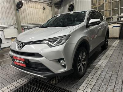 RAV4 2.0