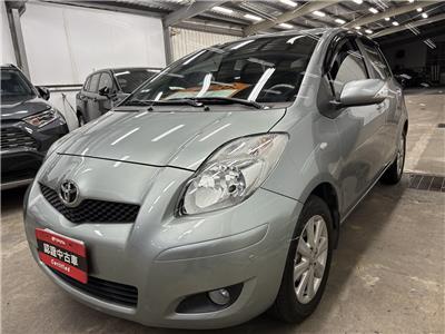 YARIS 1.5