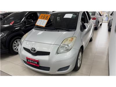 YARIS 1.5