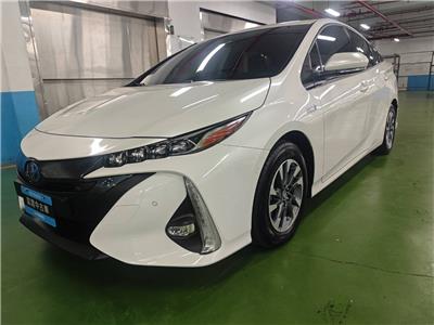 PRIUS 1.8