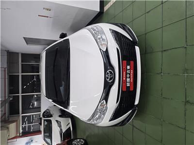 YARIS 1.5
