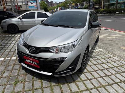 YARIS 1.5