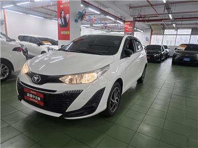 YARIS 1.5