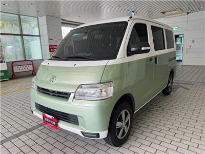 TOWN ACE VAN 5人