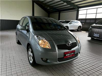 YARIS 1.5