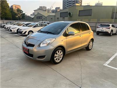 YARIS 1.5
