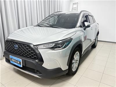 CROSS 1.8 HV