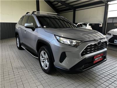 RAV4 2.0