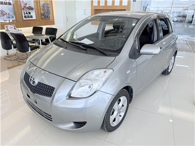 YARIS 1.5