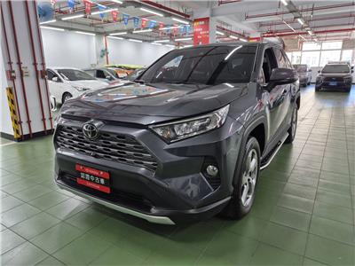 RAV4 2.0
