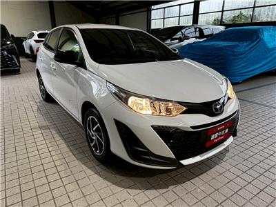 YARIS 1.5