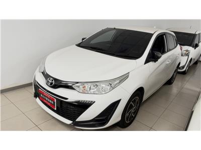 YARIS 1.5