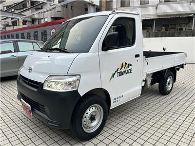 TOWN ACE 1.5