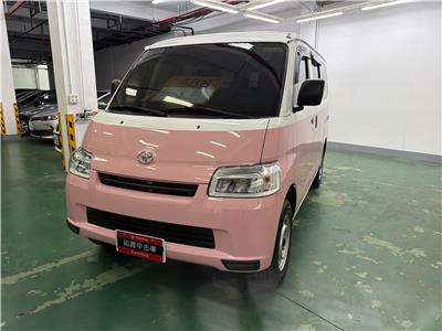 TOWN ACE VAN 5人