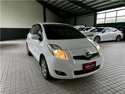 YARIS 1.5