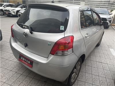 YARIS 1.5