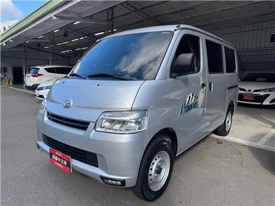 TOWN ACE VAN 2人