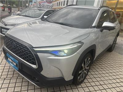 CROSS 1.8 HV