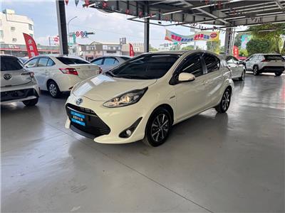 PRIUS C 1.5