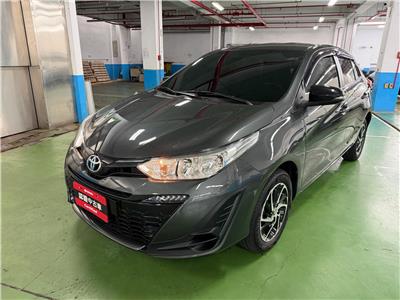 YARIS 1.5E