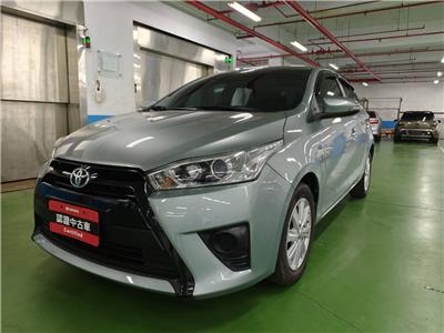 YARIS 1.5E