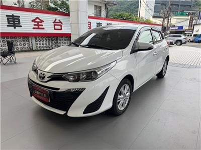 YARIS 1.5