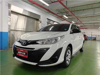 YARIS 1.5