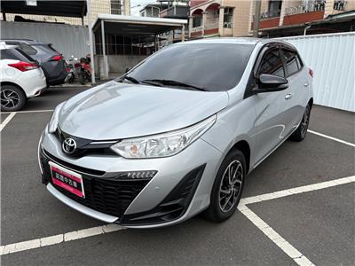 YARIS 1.5