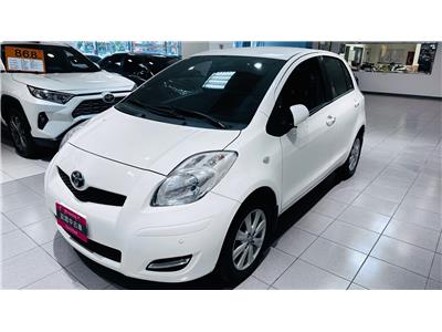 YARIS 1.5