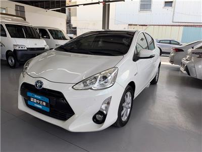 PRIUS C 1.5