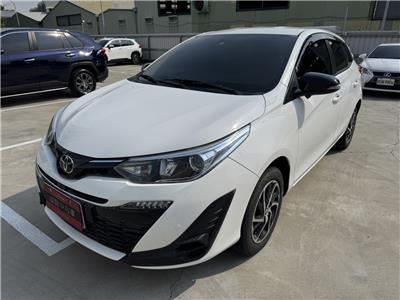 YARIS 1.5