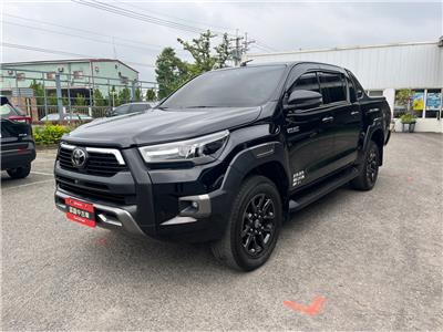 HILUX 2.8