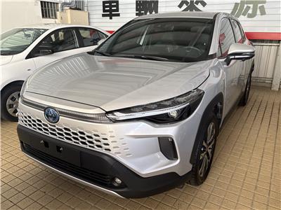 CROSS 1.8 HV