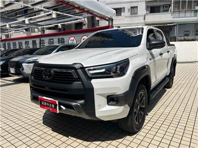 HILUX 2.8