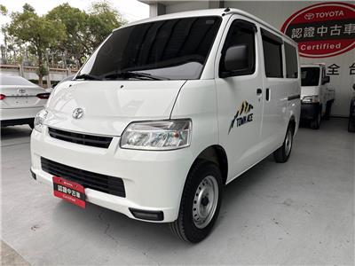 TOWN ACE VAN 5人