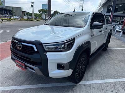 HILUX 2.8