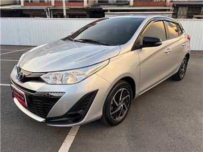 YARIS 1.5